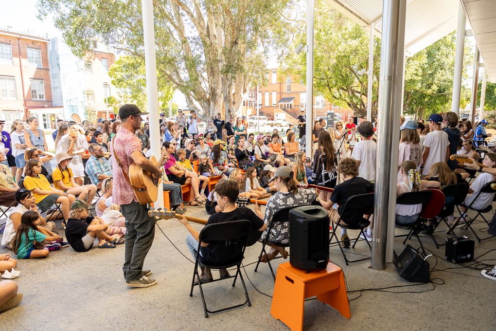 Middle School open day - families on campus